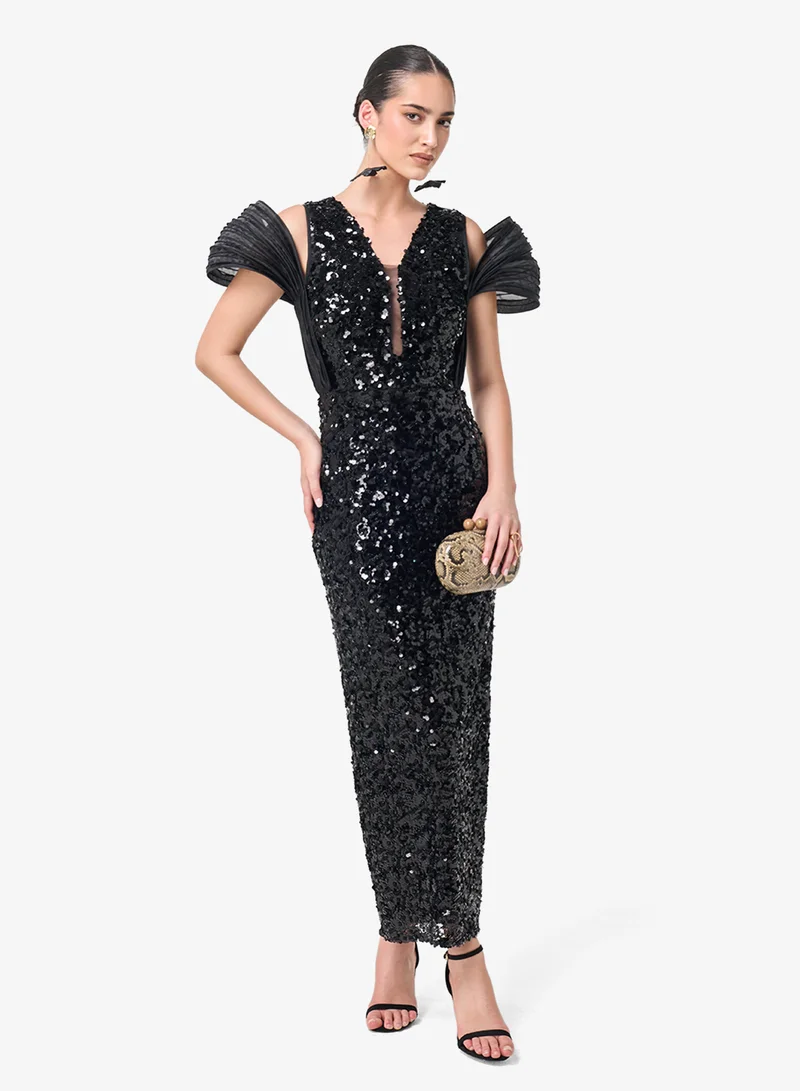 Threadz by Ajooni V-Neck Lace Detail Maxi Dress