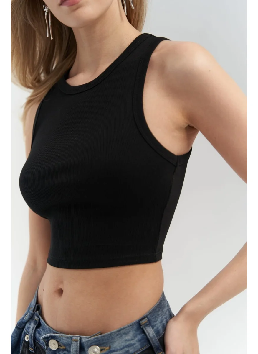 Mai Collection Fleur Ribbed Halter Neck Black Crop