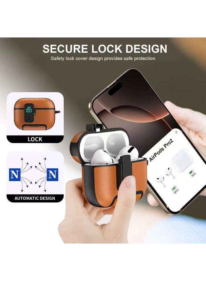 غطاء لسماعات AirPods Pro 3. يتميز هذا الغطاء الواقٍ المصنوع من الجلد الصناعي بتصميم قاعدة وقفل مقاوم للصدمات، ويدعم الشحن اللاسلكي، ويأتي مع مشبك معدني. لونه بني فاتح. - Image 4