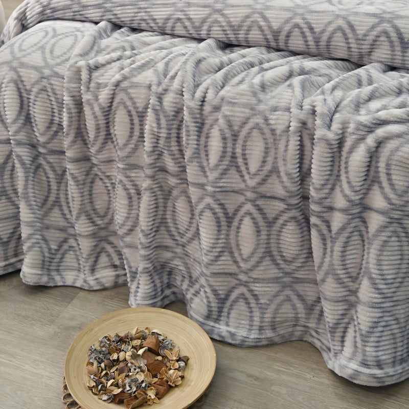 Morano Fluffy Blanket Printed Model 220X240Cm Ultra Soft Polyester Lightweight Cozy Warm Throw Textured Stripe Design Sofa Bed Cover Comfortable Fleece Winter Blanket, for Home and Bedding - Image 3