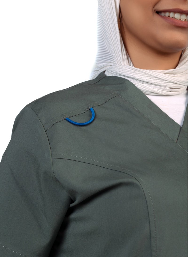 RZ Scrub Comfortable Lycra olive color  fabric with many pockets is meticulously crafted to retain its color without fading with repeated washing  - Image 3