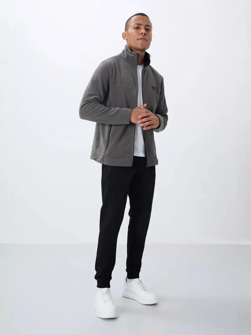 تومي لايف TOMMY Men's Plush Zip-Front Sweatshirt