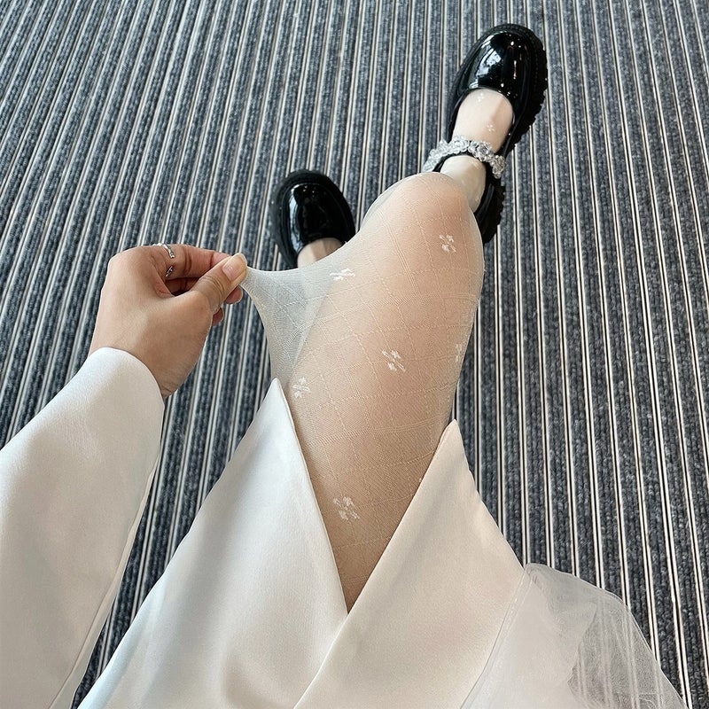 Summer Ultra-thin Japanese Style Retro Milk White Core-spun Silk Heart Jacquard Transparent Silk Stockings Black Silk Base Pantyhose Women - Image 5