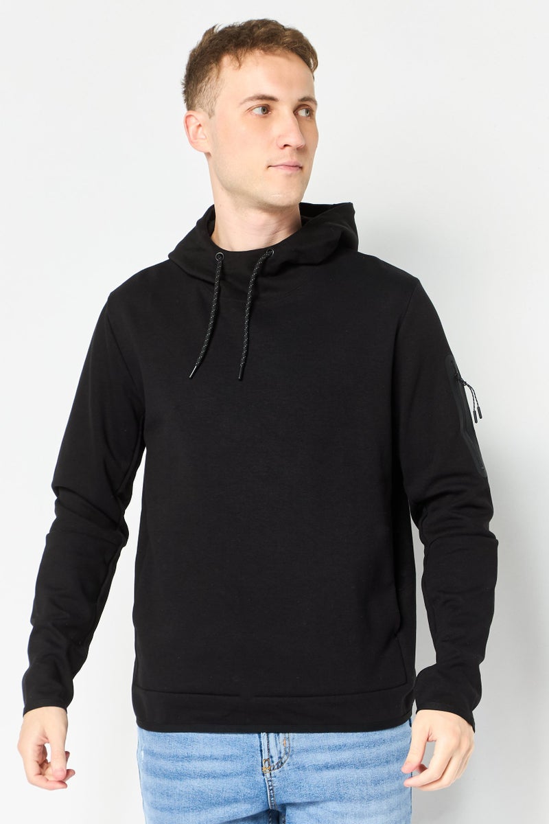 Celio Men Long Sleeve Solid Hoodie, Black - Image 1