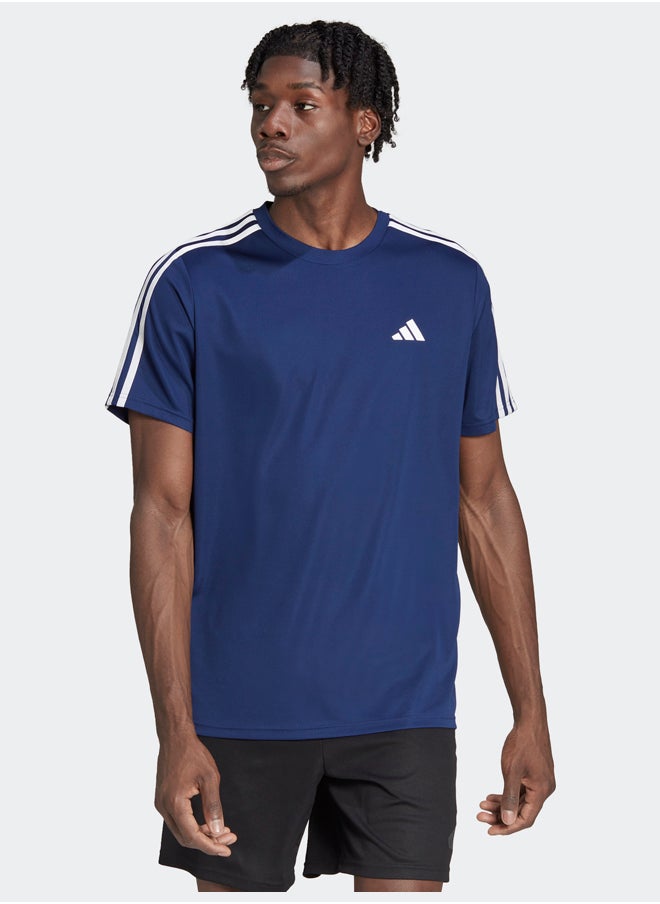 Train Essentials 3-Stripes Training T-Shirt - pzsku/Z2D0AFE63A3E4EC5B365FZ/45/_/1716118081/fdff8f39-ddf9-4123-8508-7658e7ea15af