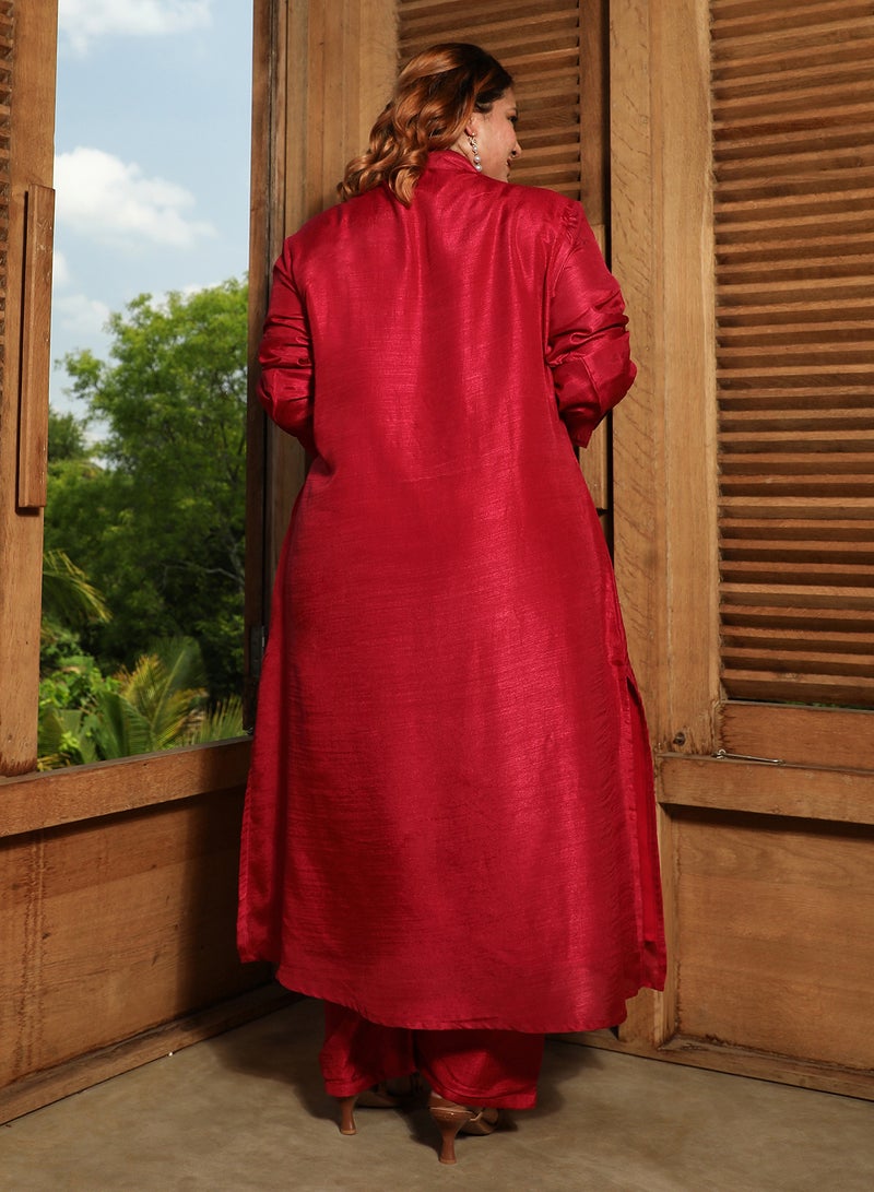 Instafab Plus Instafab Plus Women's Venetian Red Dusk Ensemble Kurta Set For Casual Wear | Spread Collar | Long Cuffed Sleeves | Plus Size 2 Piece Kurta Set Designed With Comfort Fit For Everyday Ethnic Wear  - Image 5