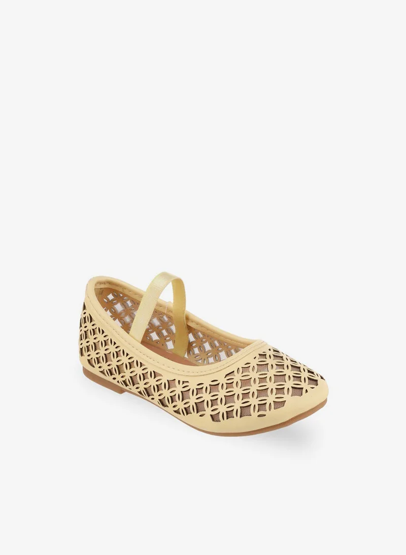 فلورا بيلا من شو إكسبرس Flora Bella Girls Laser Cut Ballerina Shoes