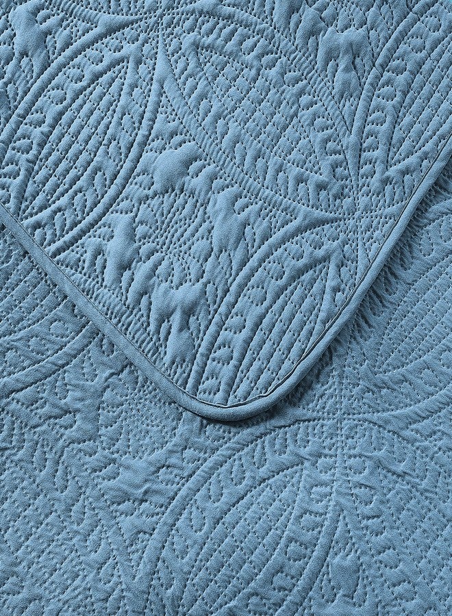 Pure Bedding Quilt Set King/Cal King/California King Size Ash Blue - Oversized Bedspread - Soft Microfiber Lightweight Coverlet for All Season - 3 Piece Includes 1 Quilt and 2 Shams, Geometric Pattern - Image 4