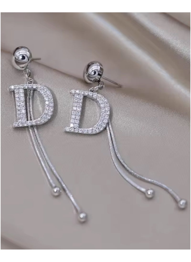 Dangle Charms Trendy And Elegant Earrings For Women  - Image 3