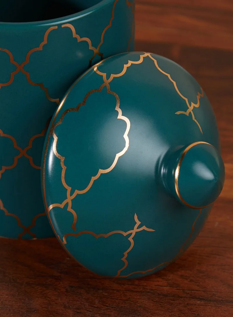 نعمة مرطبان مع غطاء
