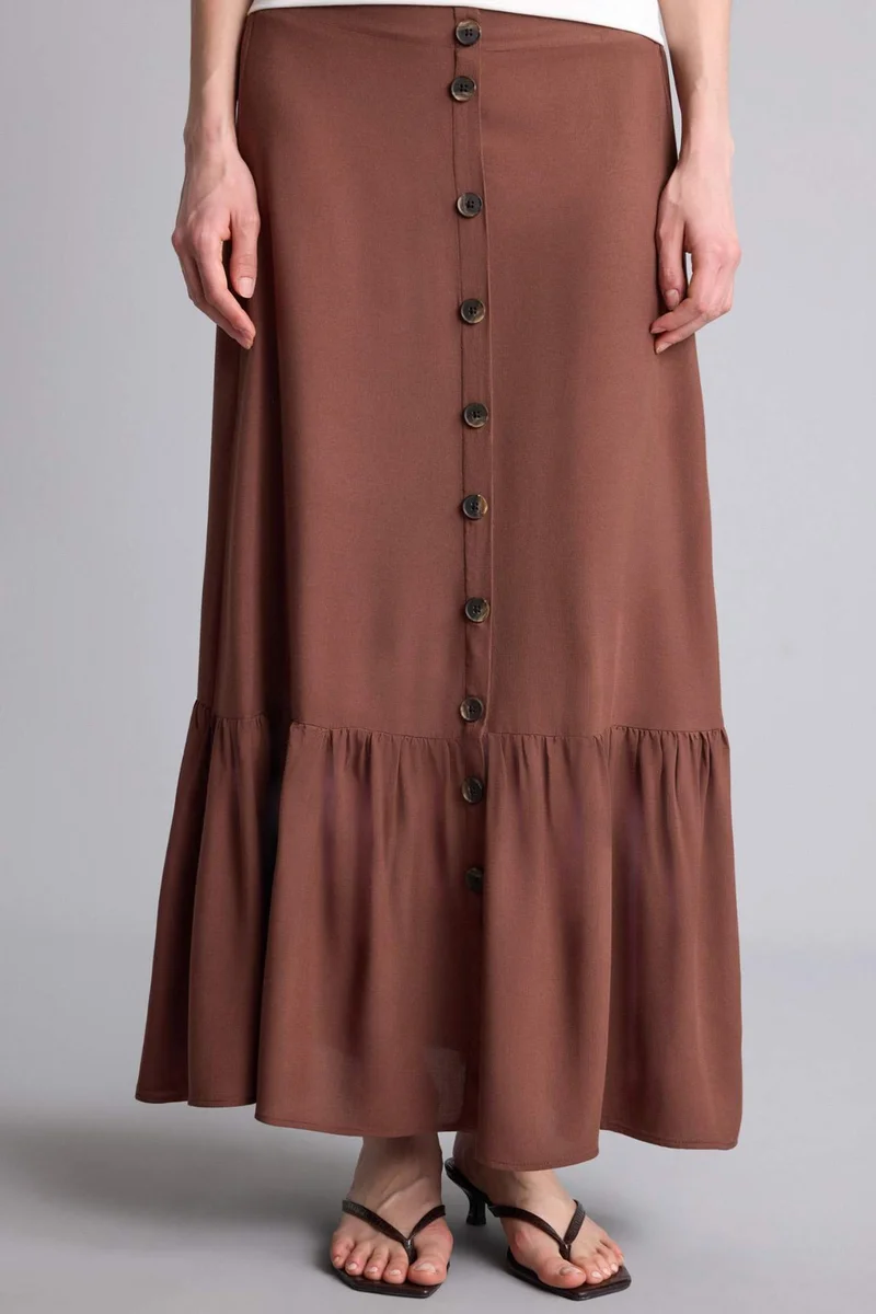 ديفاكتو A Cut Maxi Skirt