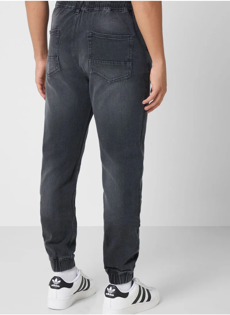 Seventy Five Regular Jogger Fit Jeans