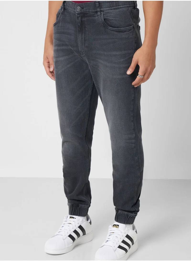 Seventy Five Regular Jogger Fit Jeans