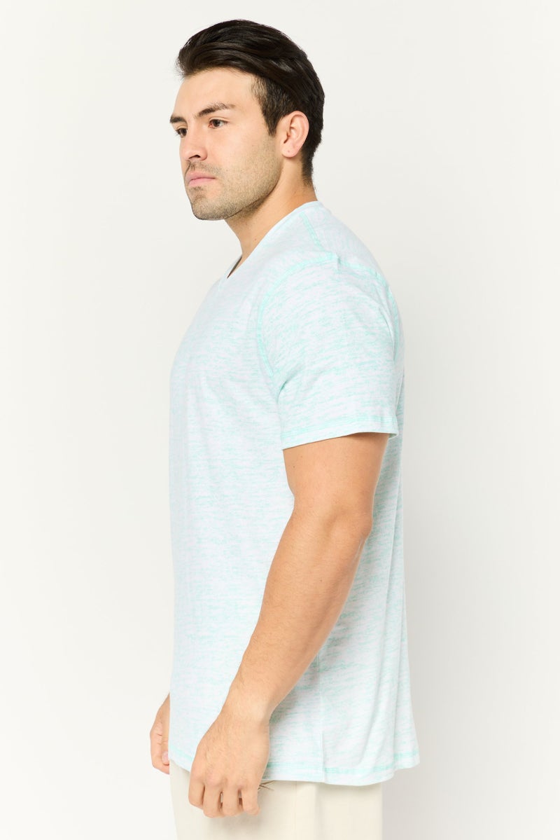 Company Eighty One تي شيرت رجالي بأكمام قصيرة على شكل حرف V، أزرق فاتح - Image 3