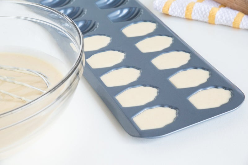 Fox Run Mini Madeleine Pan, 20-Cup, Non-Stick - Image 2