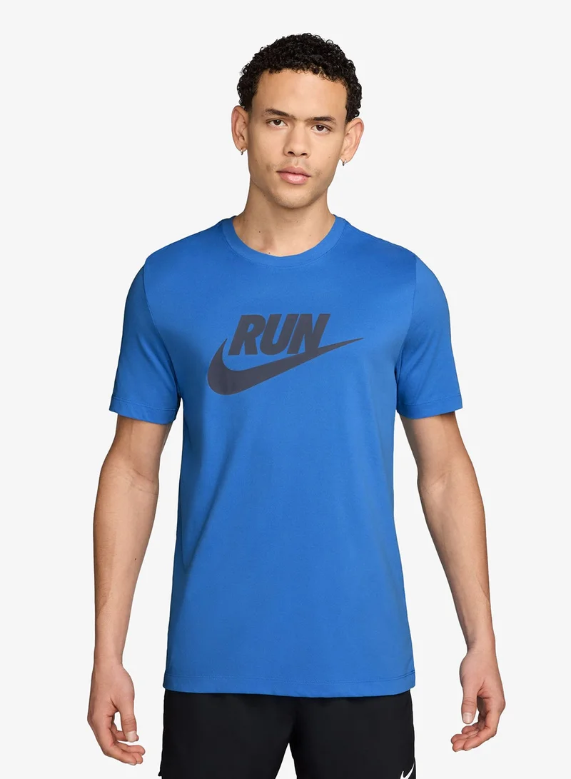 نايكي تيشيرت دراي فيت رن سويش