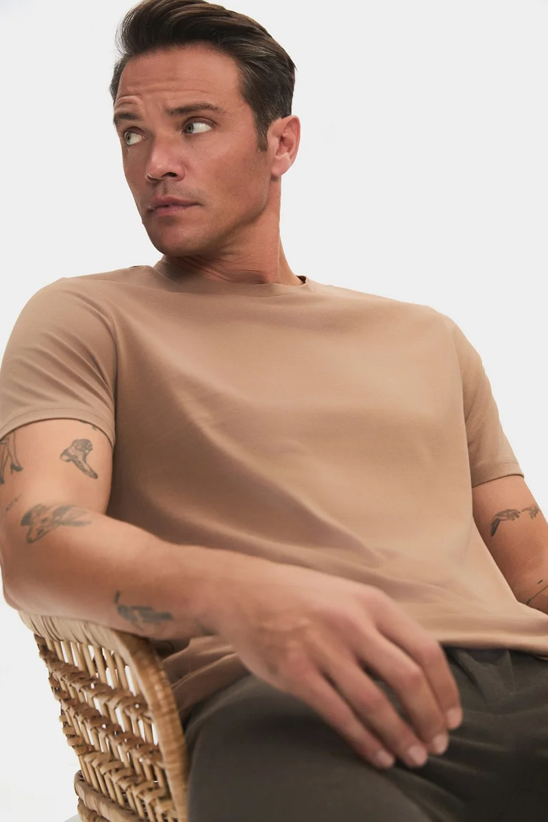 JUNE Men's 2-Pack Regular Fit T-shirt