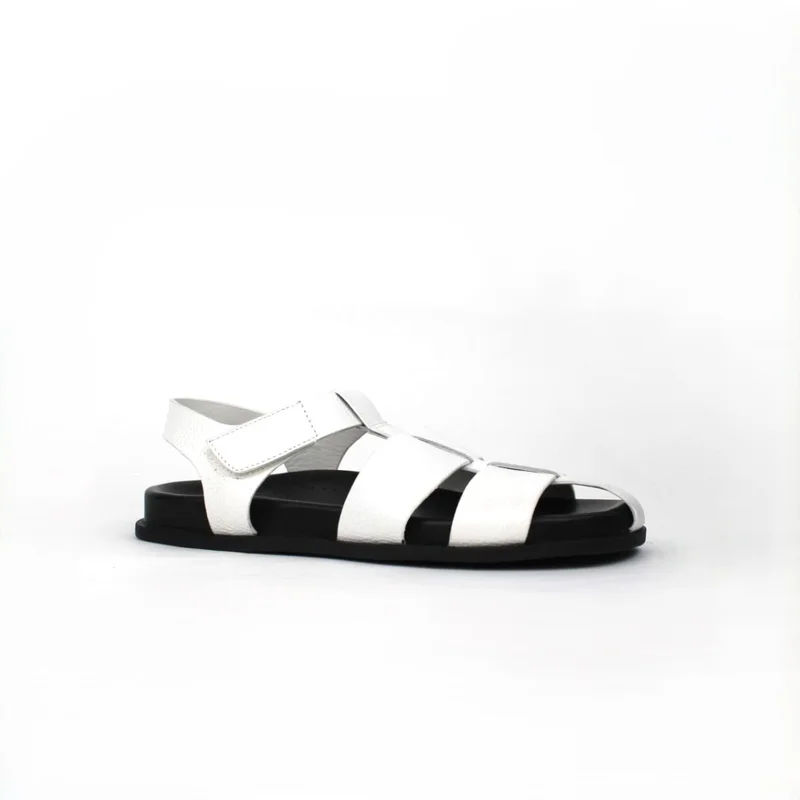 ميلانو صنادل جولز المسطحة