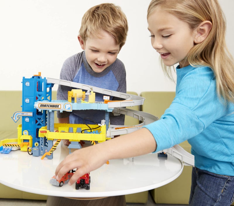 Matchbox Toy Cars Playset, 4-Level Garage & 1:64 Scale Tow Truck, Kid-Powered Elevator, Car Repair Station & Spiral Ramp - Image 2