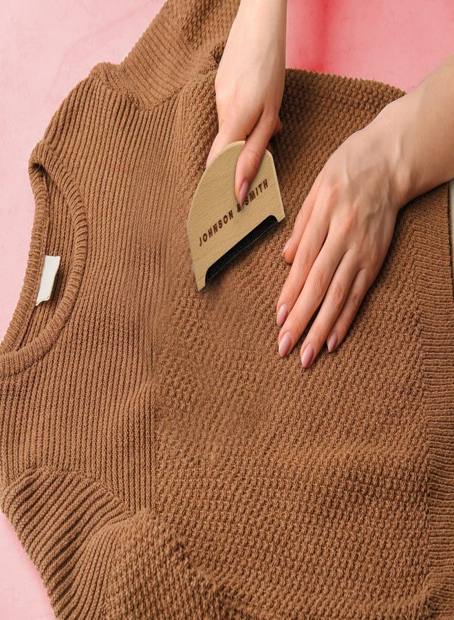 Johnson Smith Sweater Comb - Cashmere Sweater Shaver Lint Scraper - Easy Grip Comb - Multifunction Fabric Clothes Shaver Pill Remover - Travel Pilling Remover Brush with Pouch - Image 2