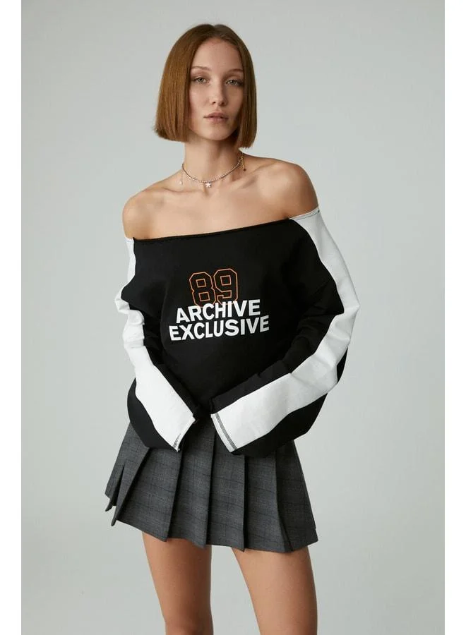 Ethiquet ASENSIO Women's Asymmetric Collared Sleeveless Open-Shoulder Printed Black Sweatshirt.