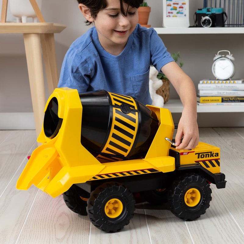 Tonka Steel Classics Mighty Cement Mixer  Made with Steel  Sturdy Plastic Yellow Toy Construction Truck Boys and Girls Kids Toddlers Ages 3 - Image 3