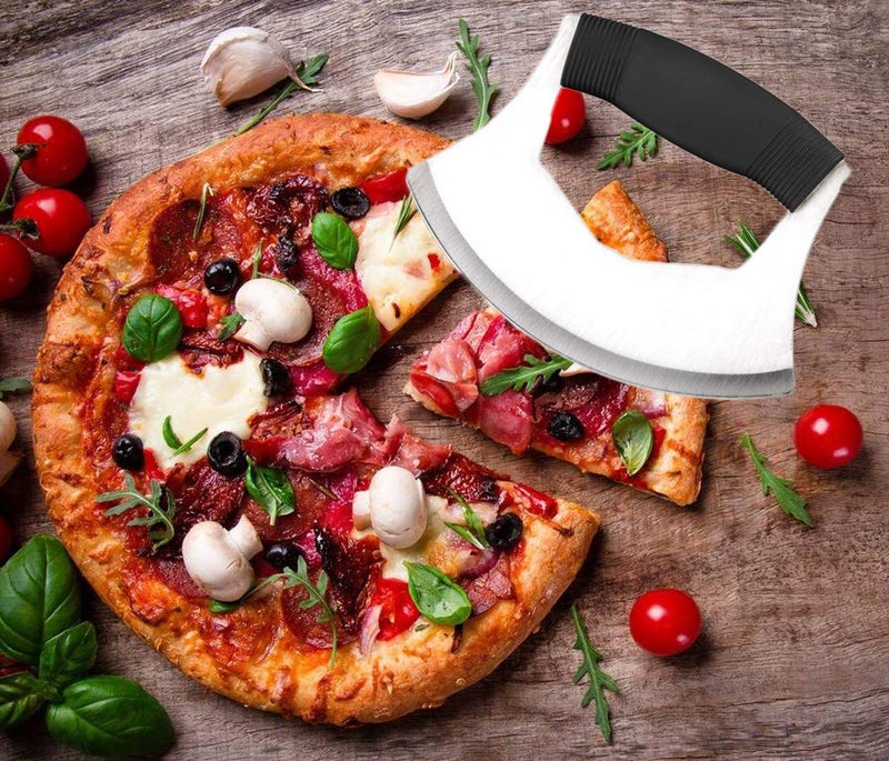 TLIOCAS Mezzaluna Salad Chopper,Stainless Steel Mezzaluna Knife Razor Sharp Rocker Slicer with Protection Cover Vegetable Chopper Mincing Cutter for Pizza Cheese Onion Carrot Pepper Garlic - Image 4