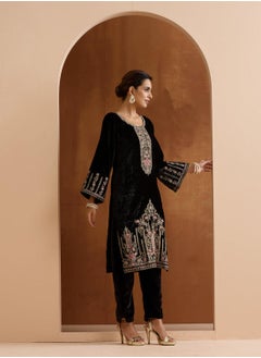 ISHIN Women's Black Velvet Embroidered Tunic Full Length Casual Straight Fit Kurta Set  - Image 5