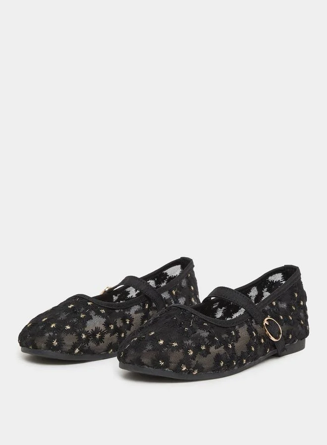 Styli Styli Embellished Ballerinas with Buckle Closure