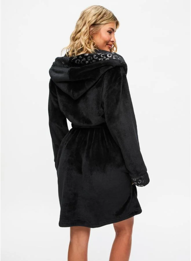 آن سمرز روب فلانيل لامع من آن سمرز