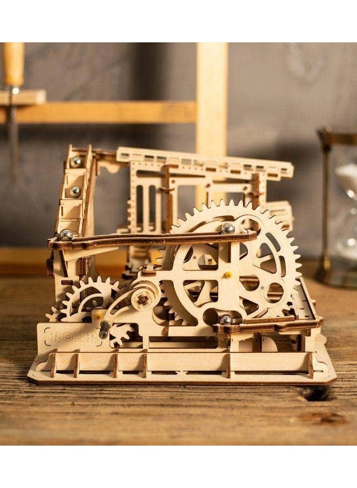 روكر تركيبة خشبية ذات تصميم فريد ثلاثي ال على شكل ترس دوار - Image 1