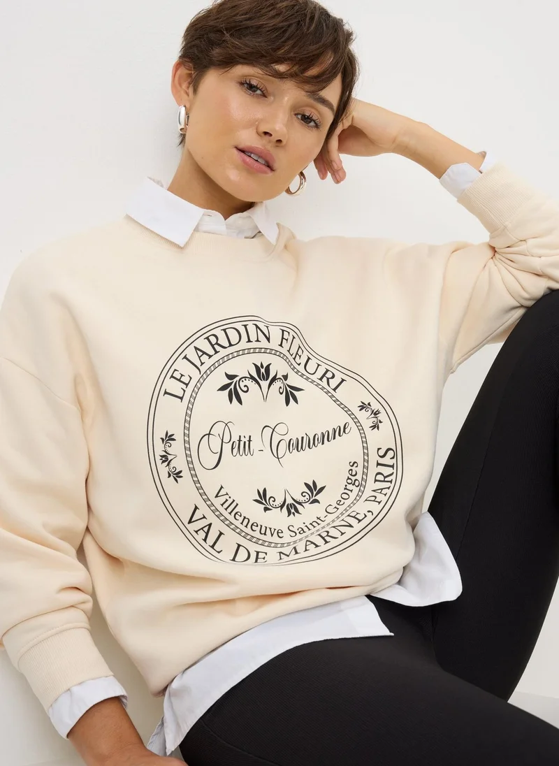ماتلان Cream French Paris Graphic Sweatshirt