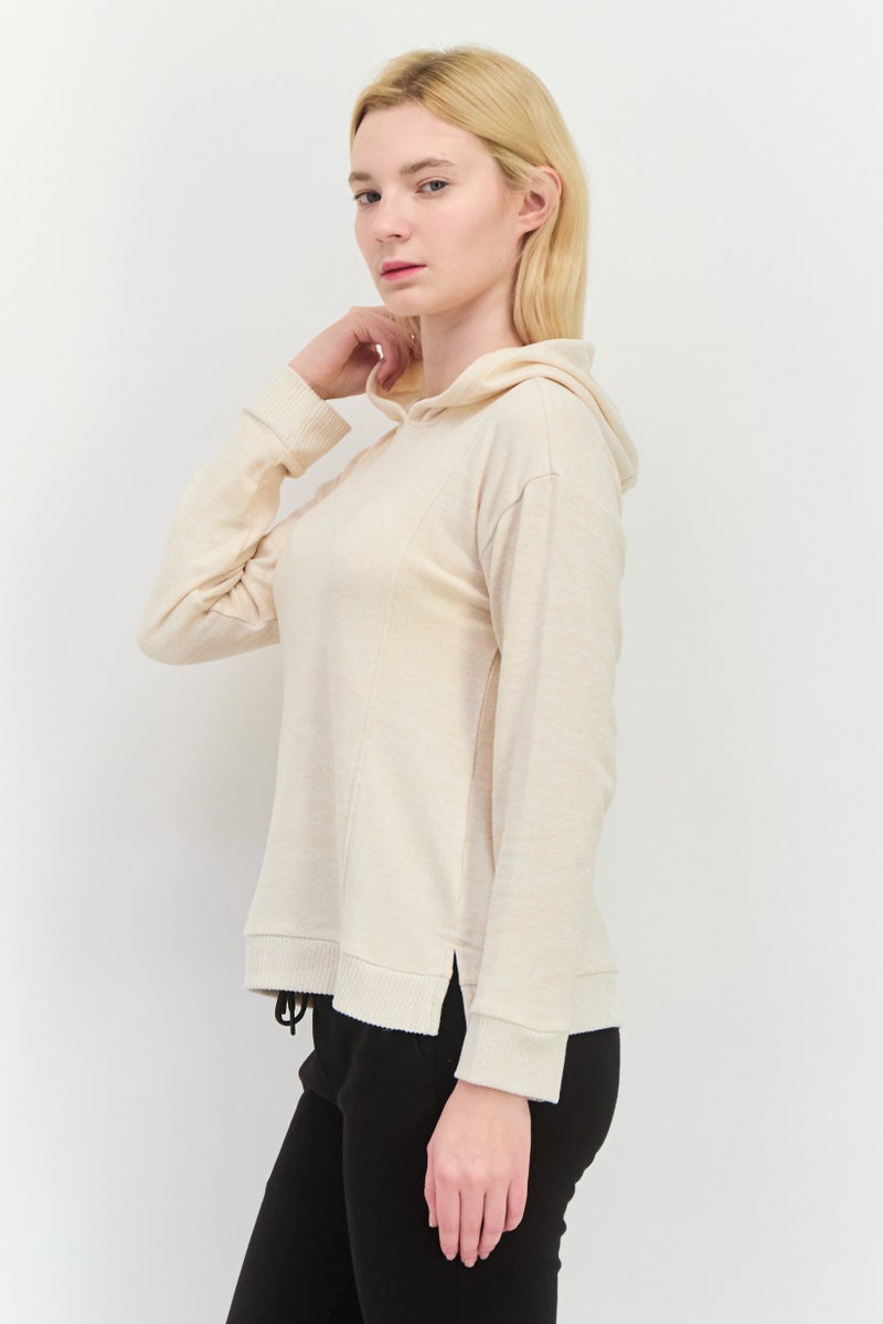 89th + Madison Women Hooded Herringbone Long Sleeves Sweatshirt, Beige - Image 2