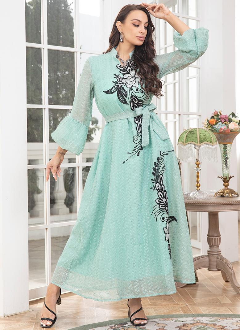 فرايديين لطيف طوق على شكل V تباين اللون الربط اللون الصامد صافي الغزل تطريز ضمادة كم الفانوس قفطان اخضر - Image 1