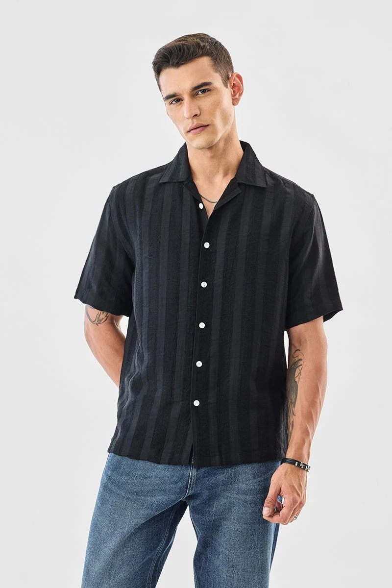 سنيتش قميص مخطط بنقشة بارزة بقصة صندوقية