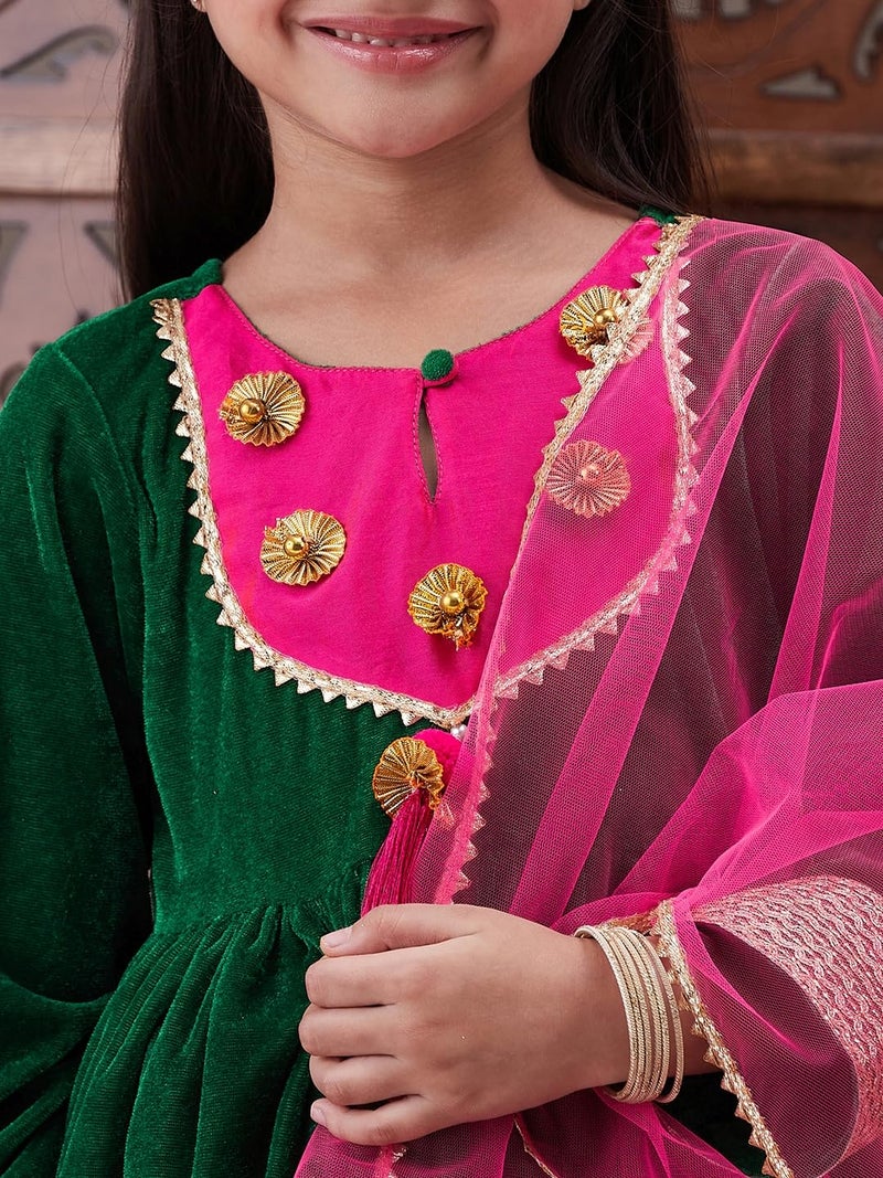Pspeaches Girls Velvet Full Sleeves Solid Kurta And Pant With Dupatta 3 Piece Set|Ethnic Wear For Kids Girls|Traditional & Festive Outfit 10-12 Year Green & Pink - Image 2