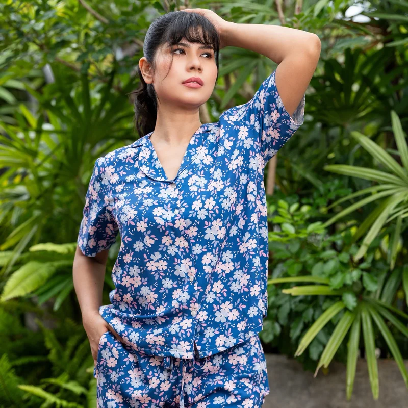 أدريا Aadaraya Pyjama Set Shirt and Trousers