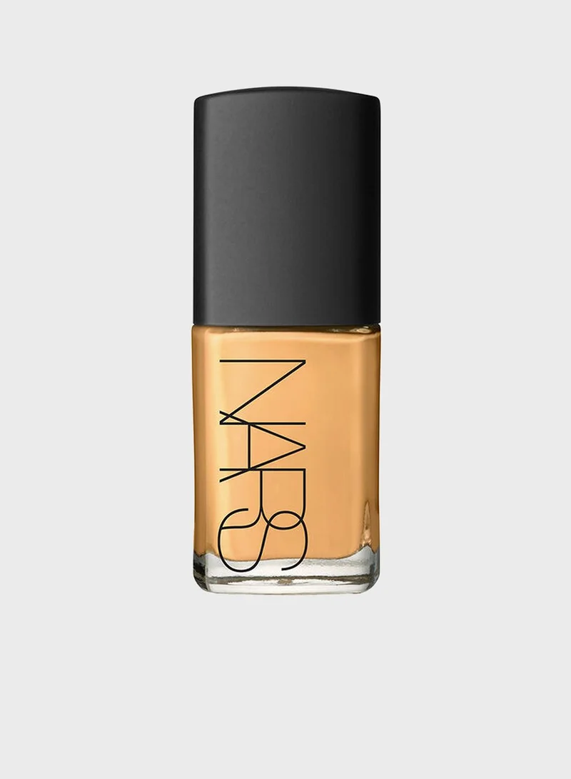 NARS Sheer Glow Foundation Stromboli