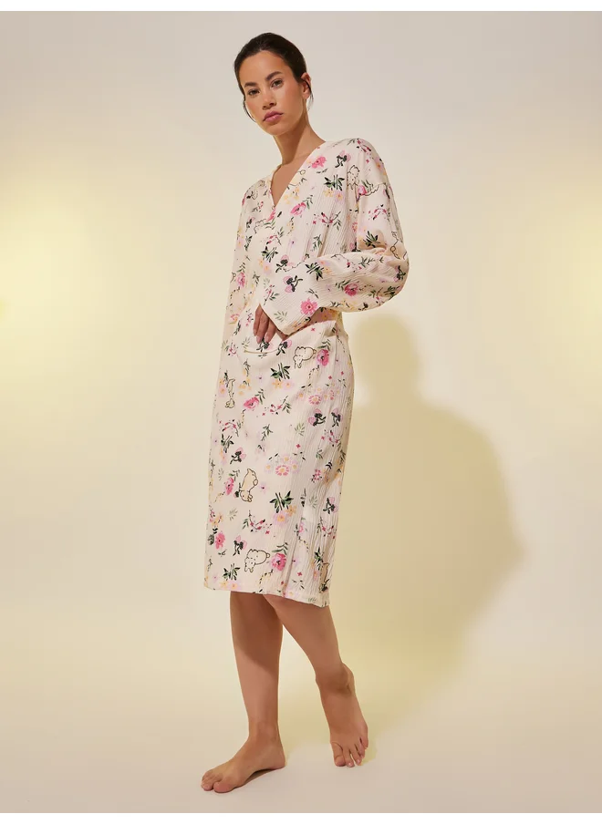 تايك تو Take Two All-Over Print Long Sleeve Robe