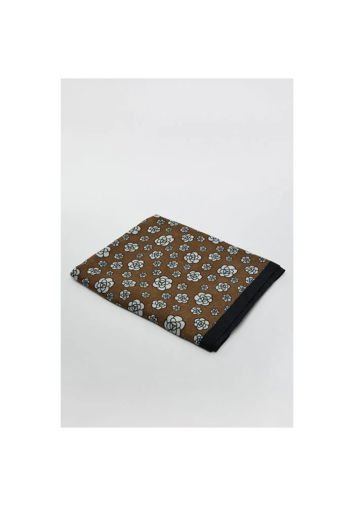 أر أند بي Floral Print Scarf