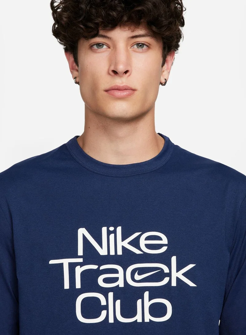 Nike Dri-Fit Track Club Heavy Verse Sweatshirt