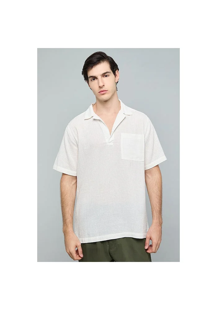 أر أند بي Textured Shirt with Reverse Collar and Short Sleeves