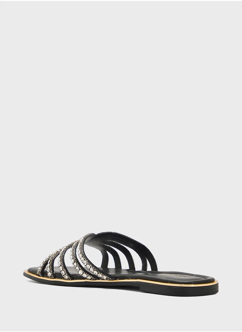 Khizana Diamante Flat Sandal