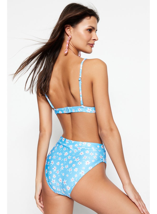 trendyol Blue Floral Pattern Triangle High Waist High Leg Bikini Set TBESS22BT0016  - Image 2