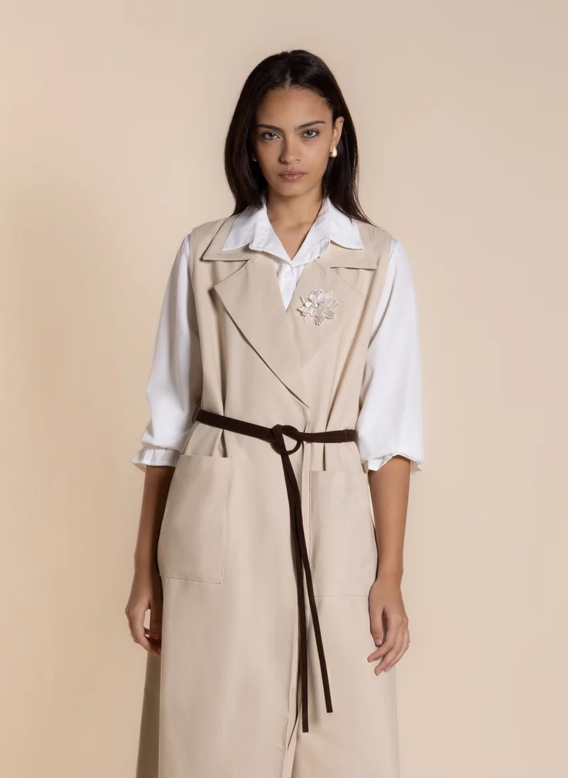 شايبس DETAILED MAXI DRESS WITH BELT