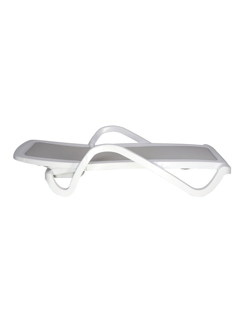 TRAMONTINA Since 1911,Made in Brazil -Tramontina Cancun Chaise Lounge in White Polypropylene - Image 3