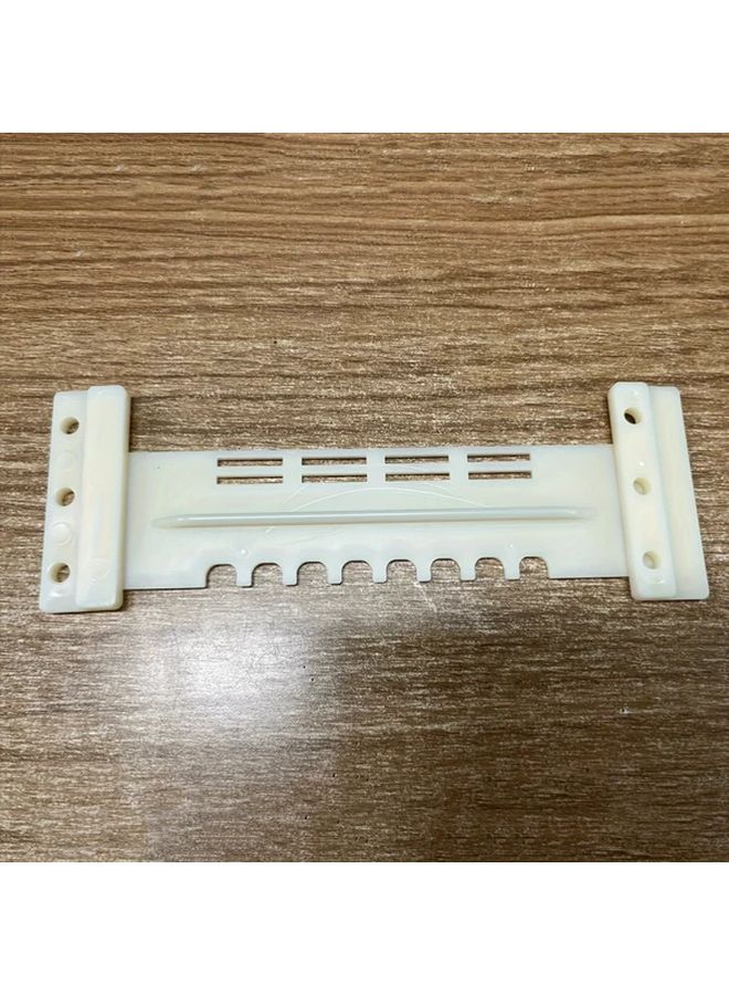 White Plastic Beehive Entrance Ventilation Gate Manual 4 Slots Beekeeping Equipment - Image 4