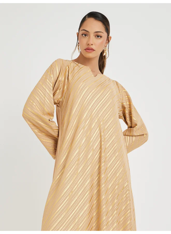 أميرة Amirah Foil Print Notch Neck Jalabiya
