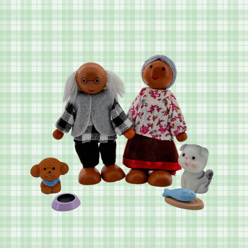 HYSTYLE 12 Pieces Wooden Dollhouse Family Set with Dog Cat Mini People Figures Dollhouse Dolls Wooden Doll Family Pretend Play Figures Accessories for Pretend Dollhouse (Style 3) - Image 3