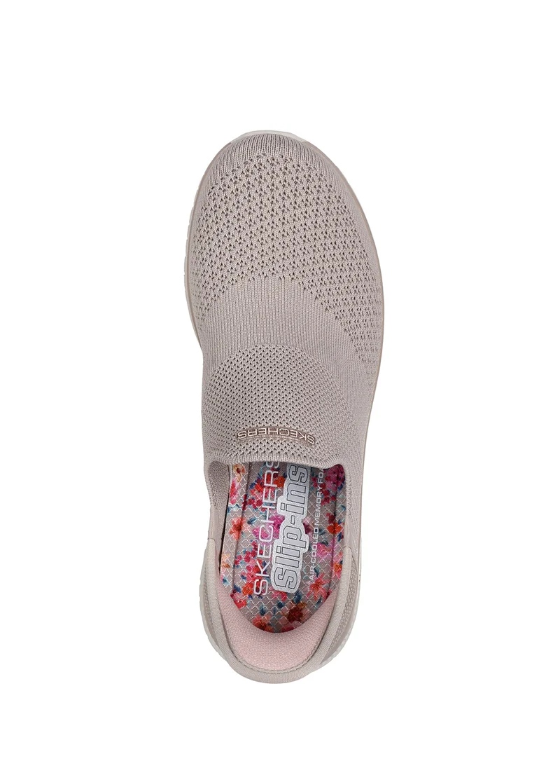 SKECHERS Virtue